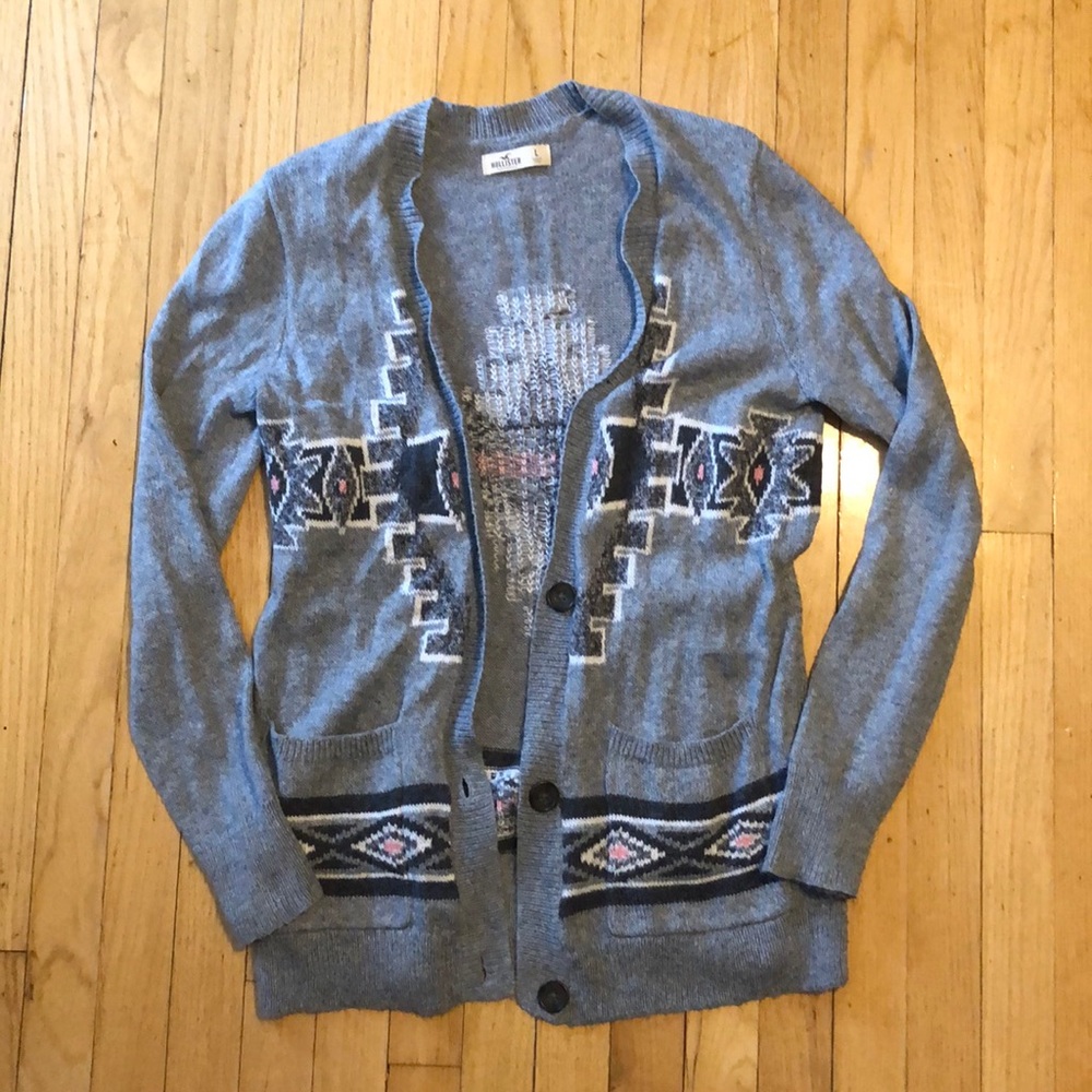 Hollister sweater size large